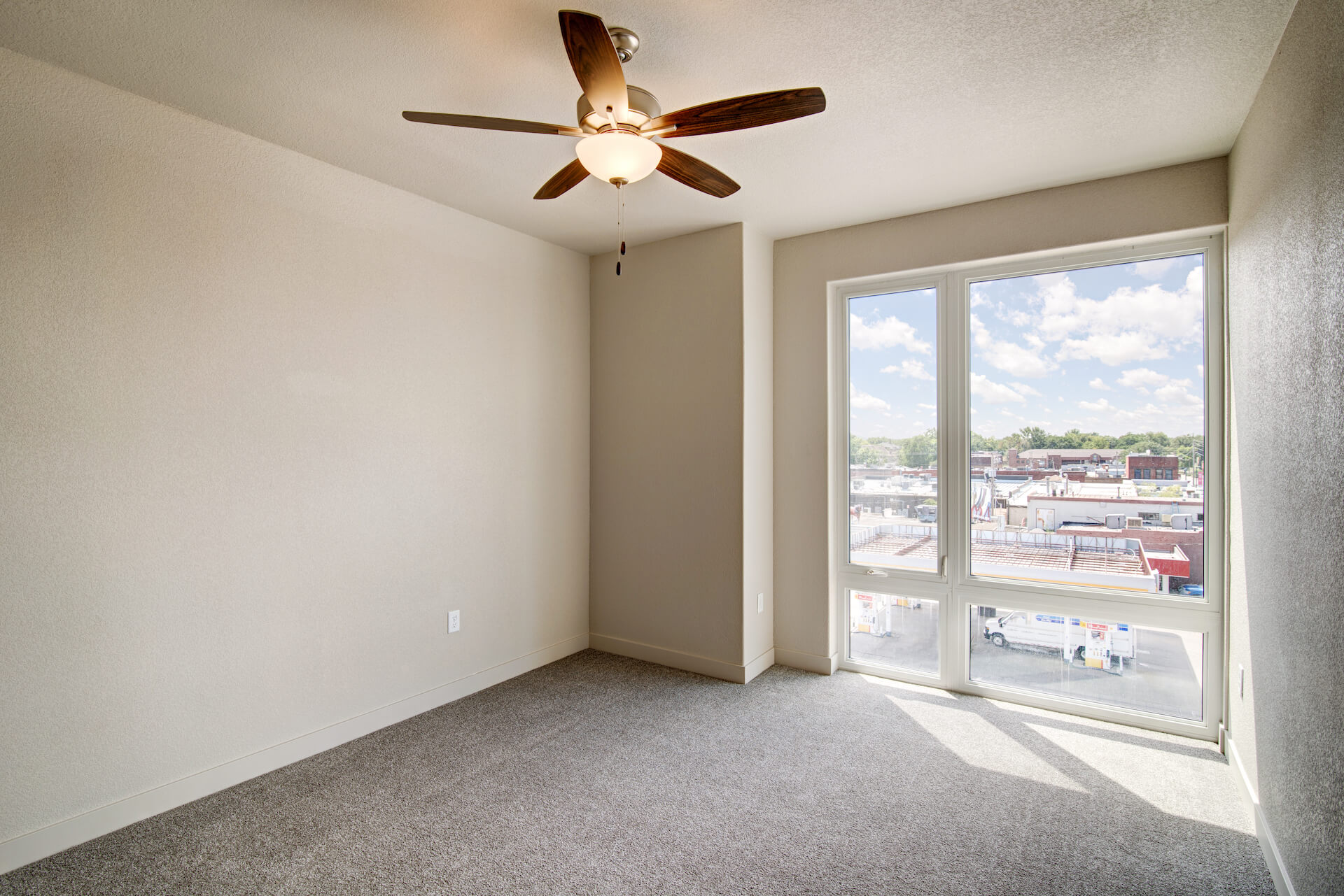 an empty room of an apartment at 12b lofts